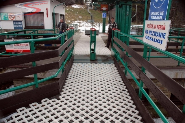 1_20081218114022